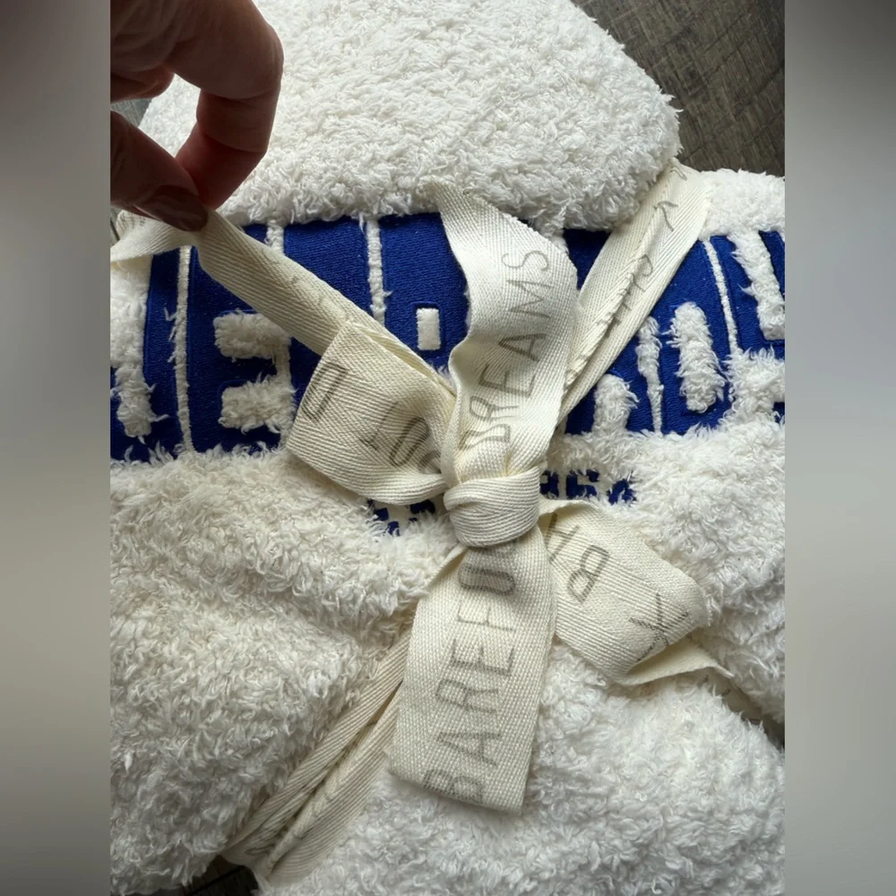 NWT Jeopardy! Barefoot Dreams Cream Throw Blanket Blue Lettering